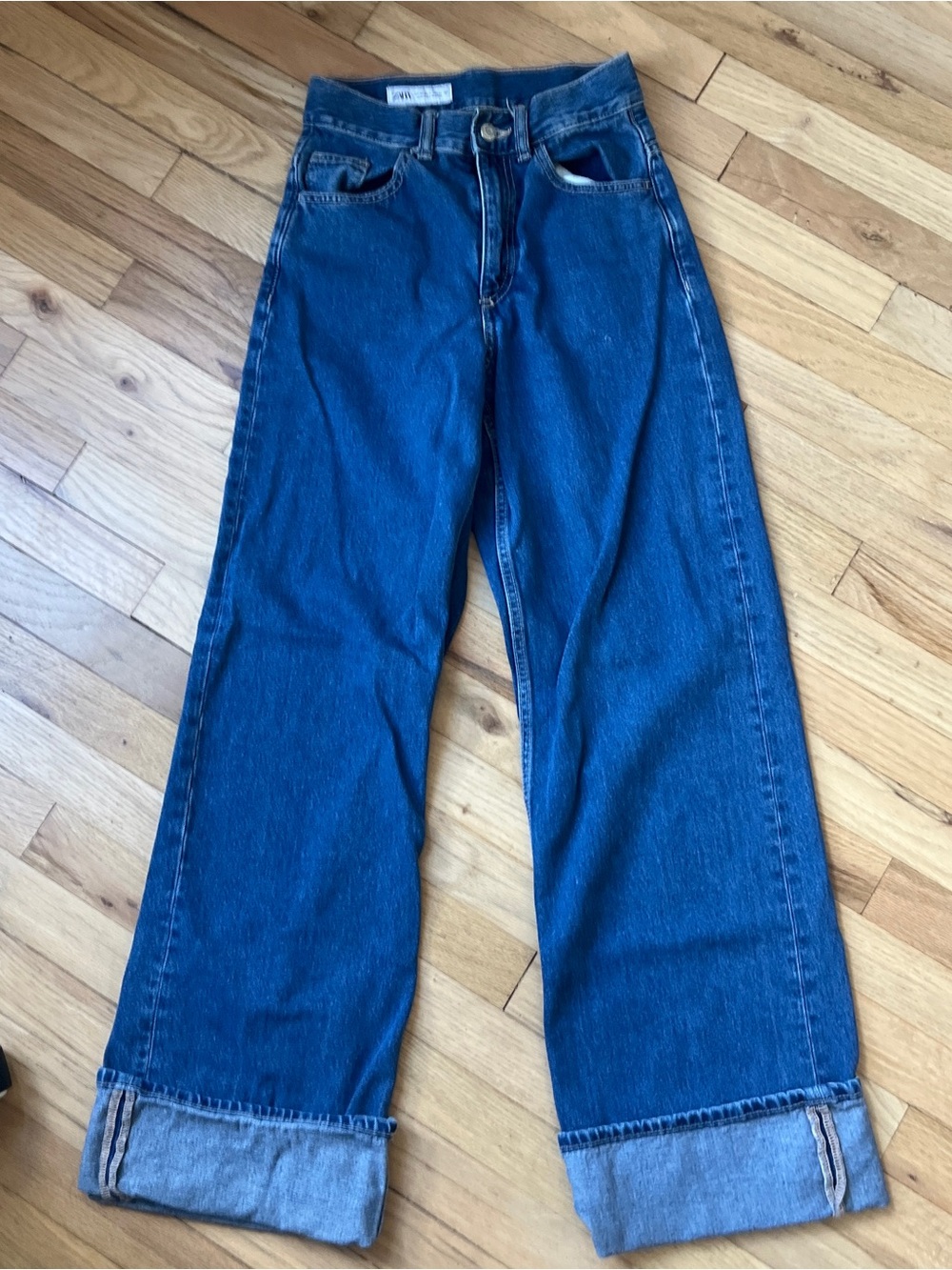 Zara Wide-Leg Jeans